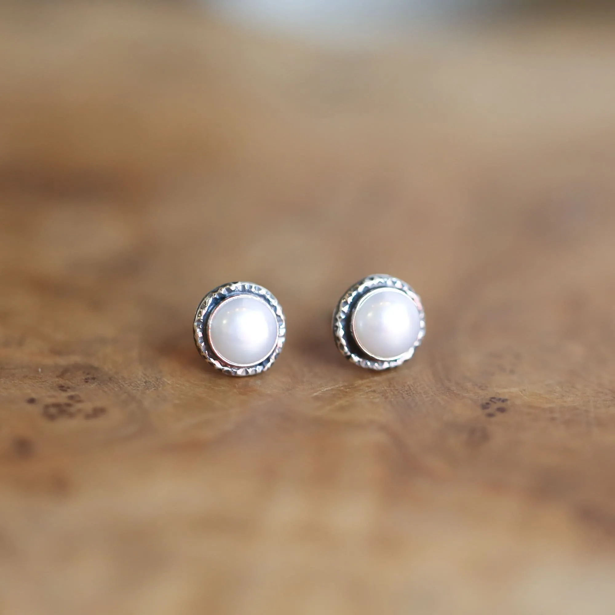 Freshwater Pearl Posts - Hammered Posts - .925 Sterling Silver - Mabe Pearl Earrings