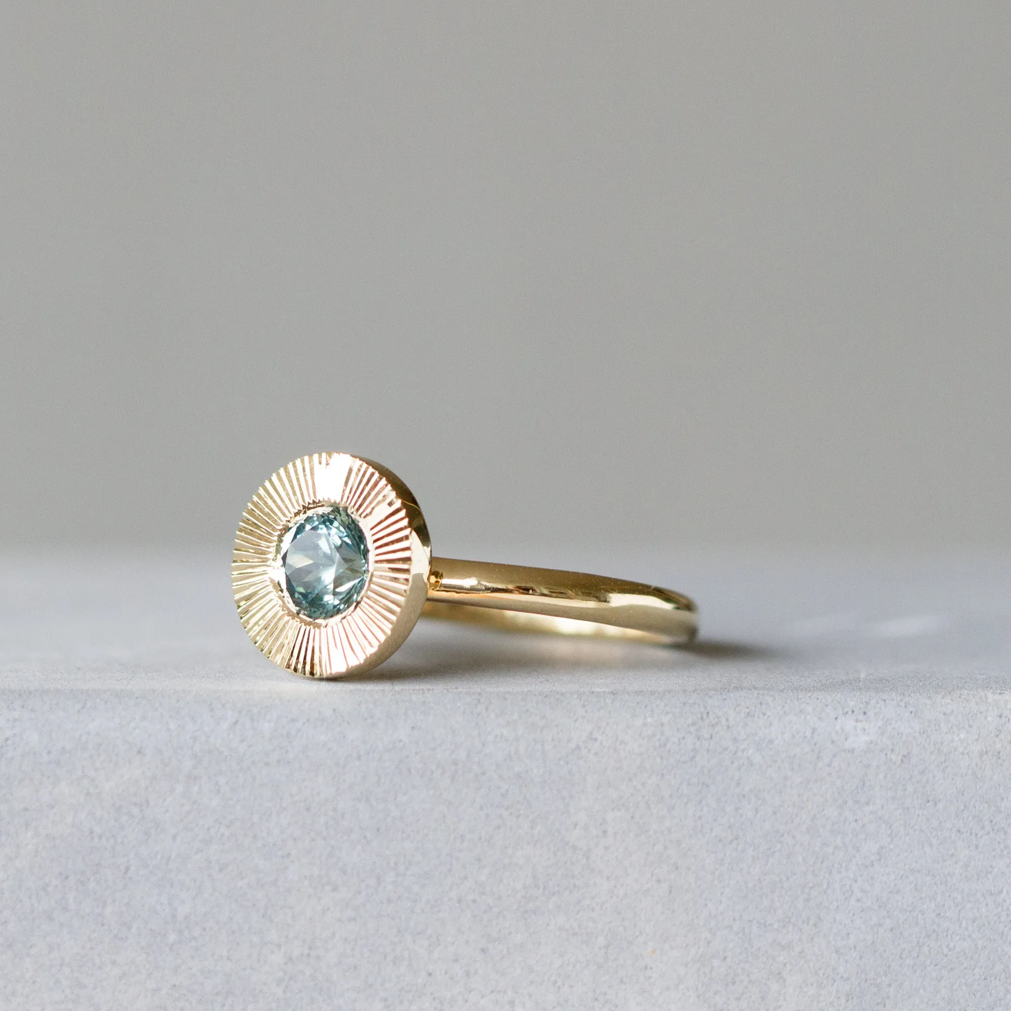 Green Montana Sapphire Aurora Solitaire