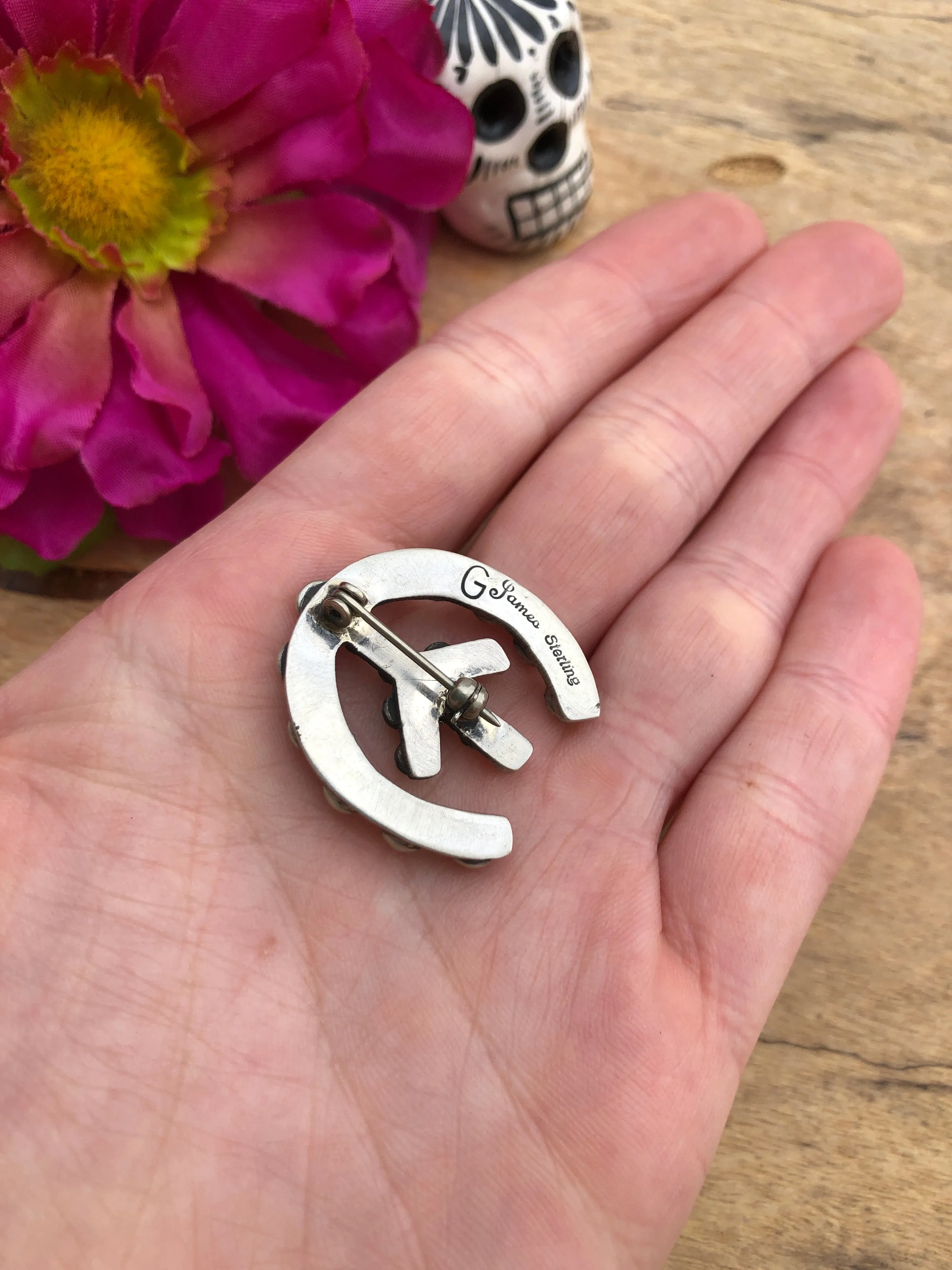 HCC Peace Sign Naja Brooch Style Pin