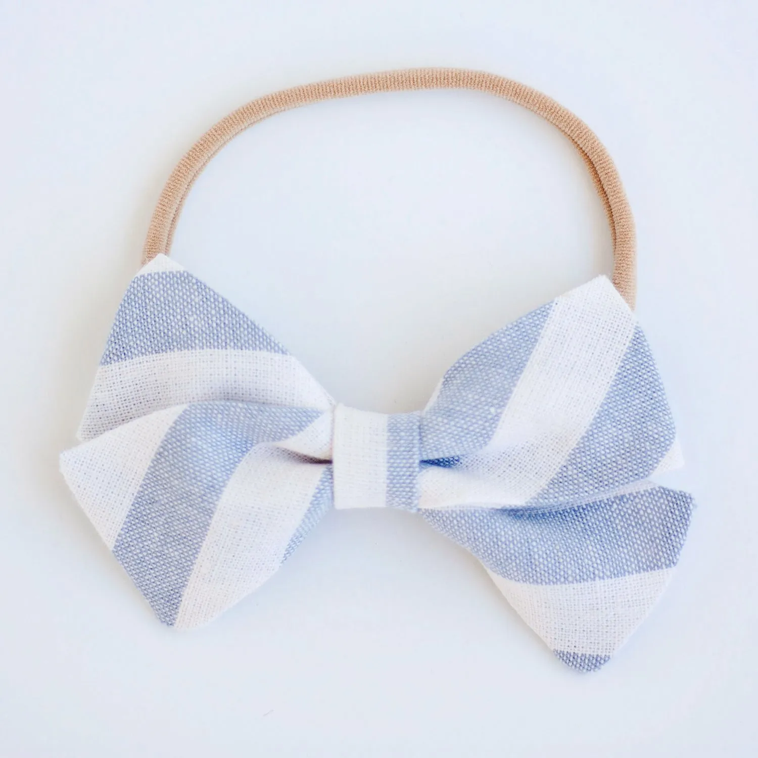 Men's Pre-Tied Bow Tie / Wide Chambray Linen Stripe