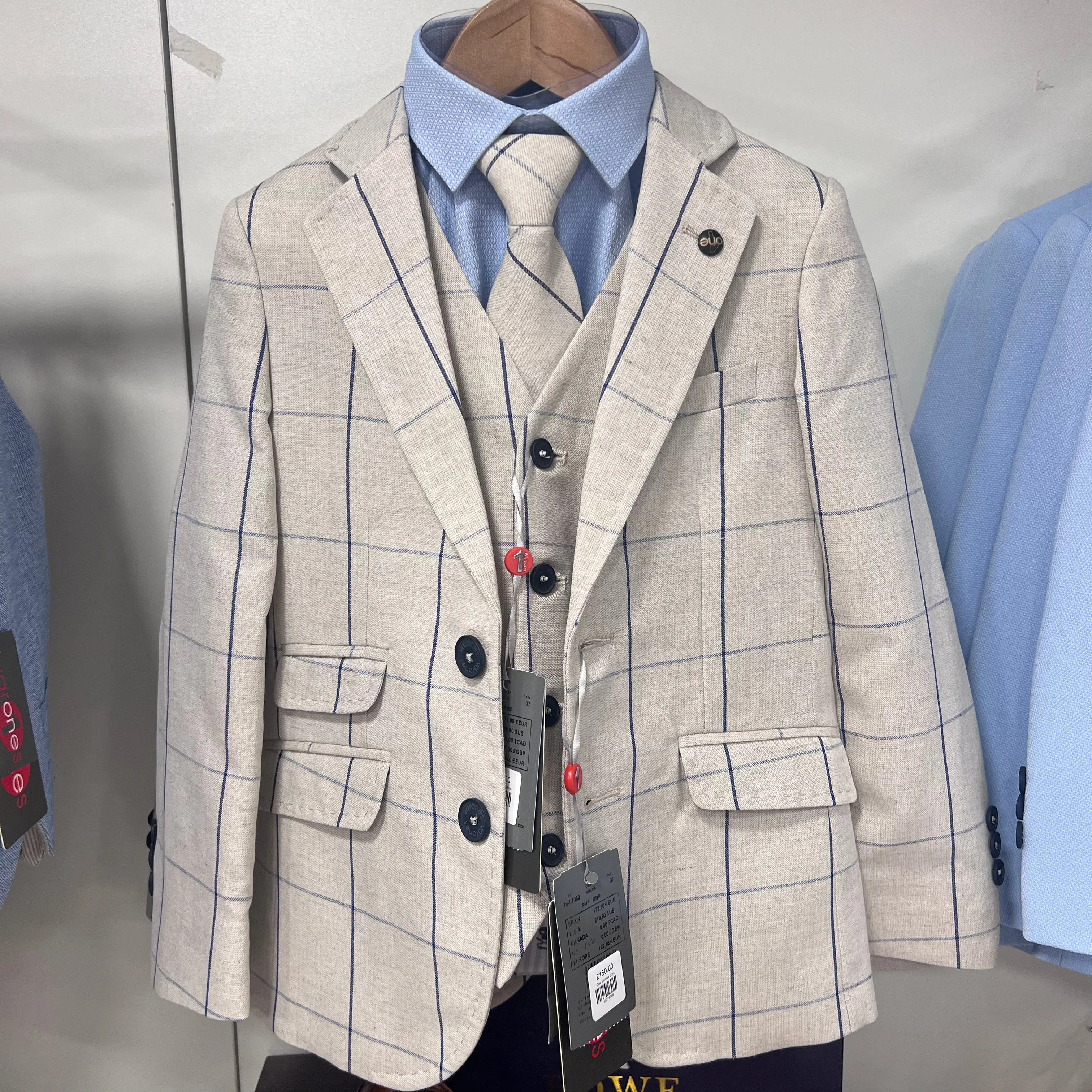 One Varones Boys Beige Checked Blazer