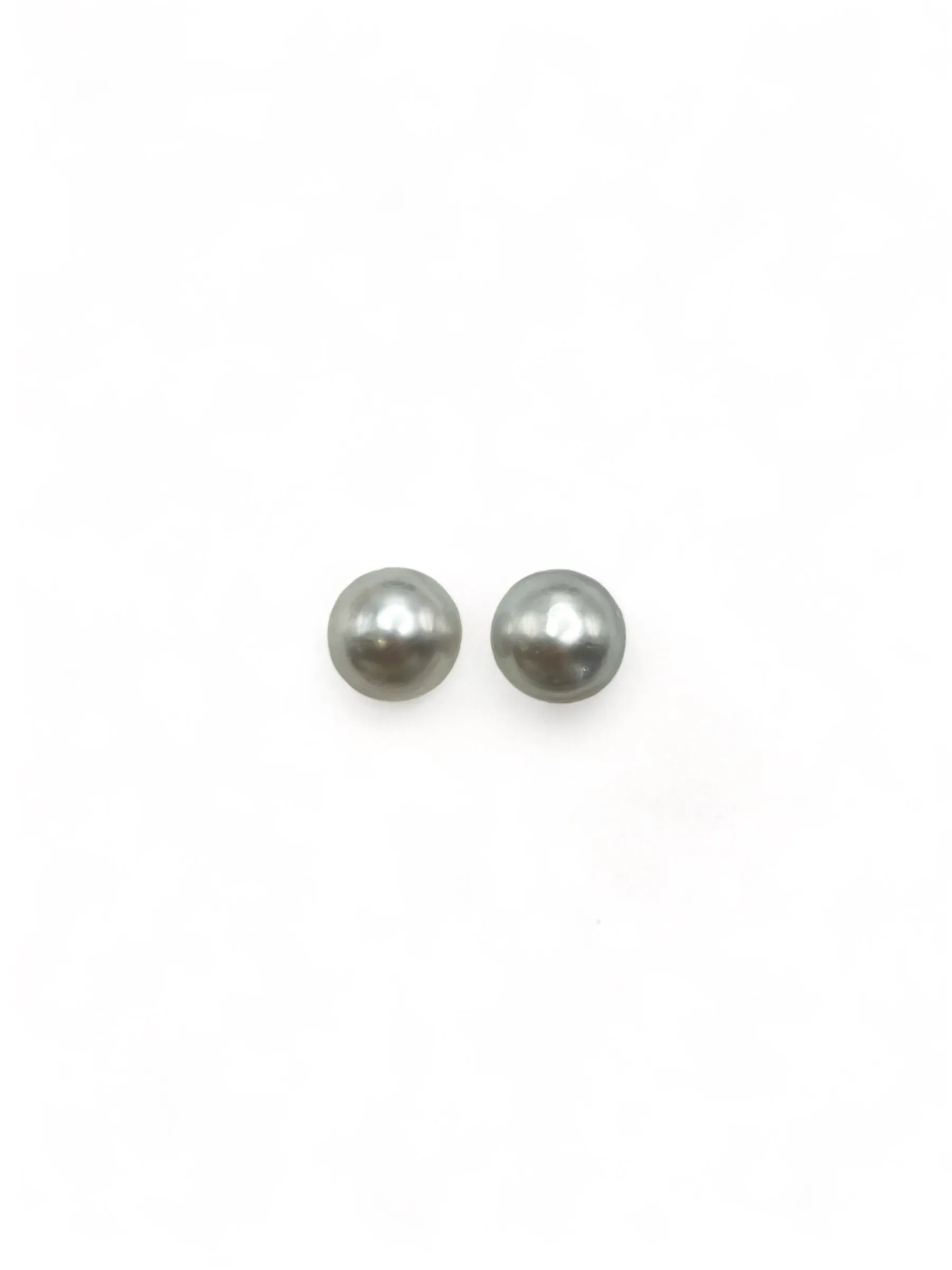 SOUTH SEA PEARL IN SILVERY GRAY EARRINGS