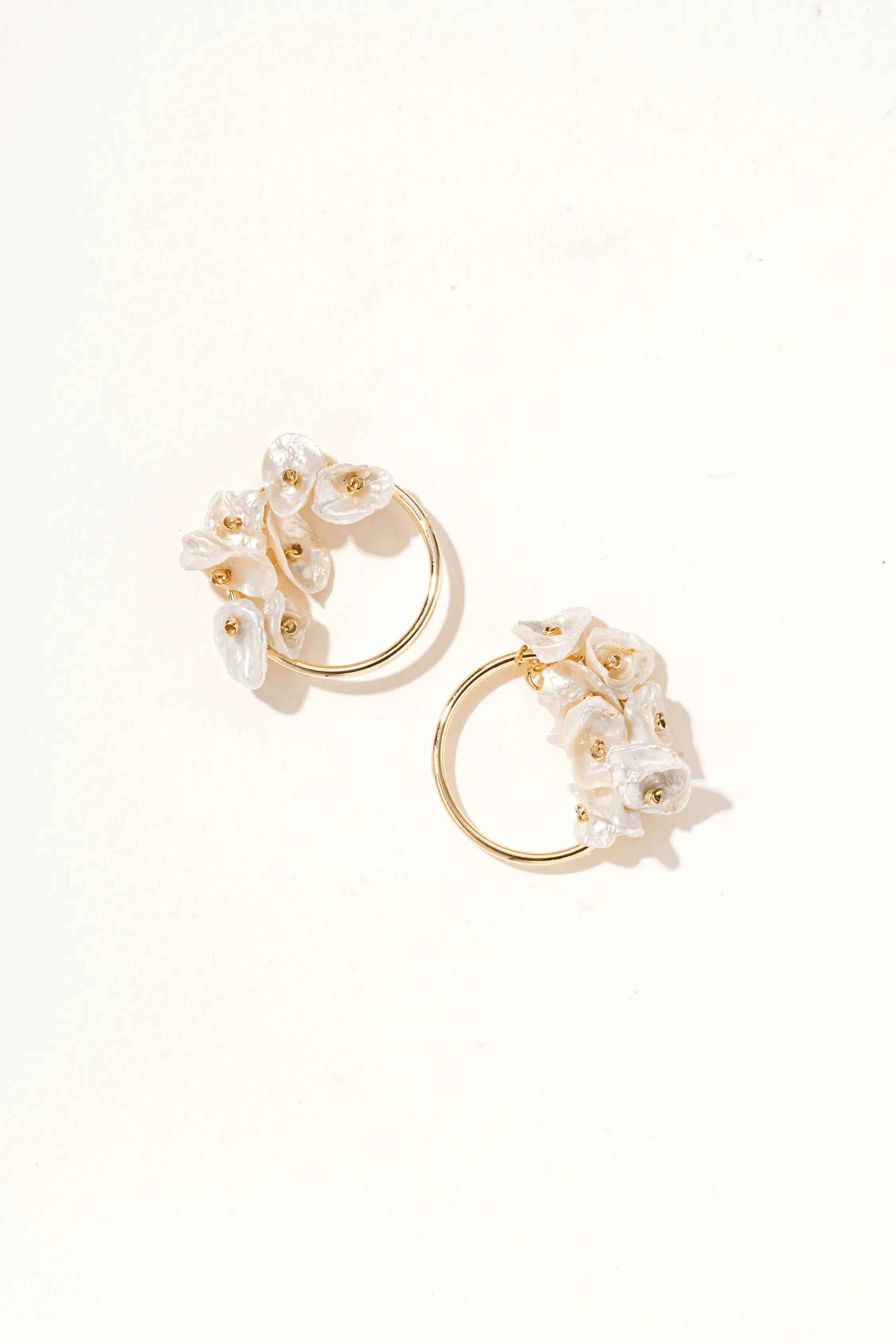 Vesperine Keshi Pearl Hoop Earrings