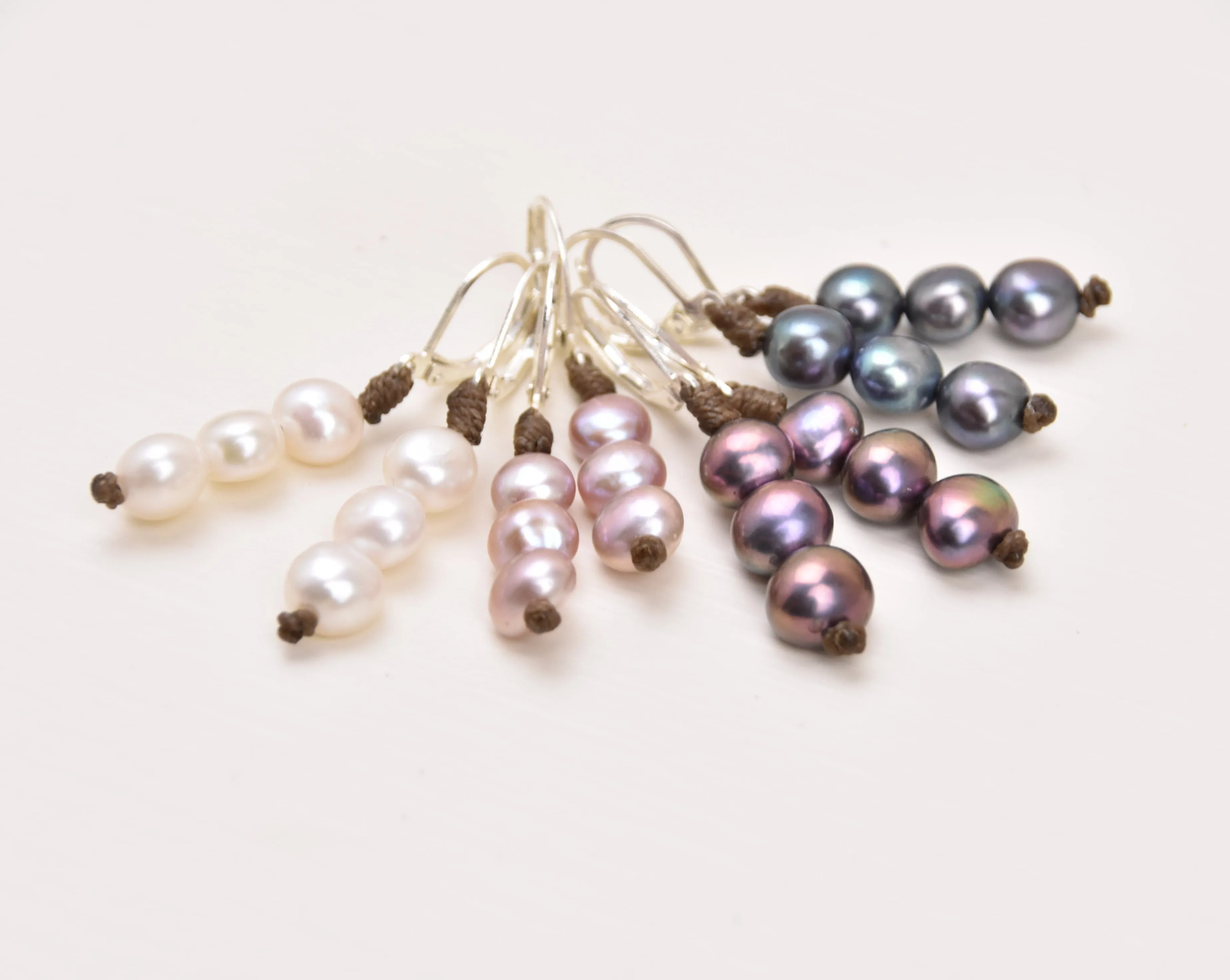 Weekender Pearl Earrings