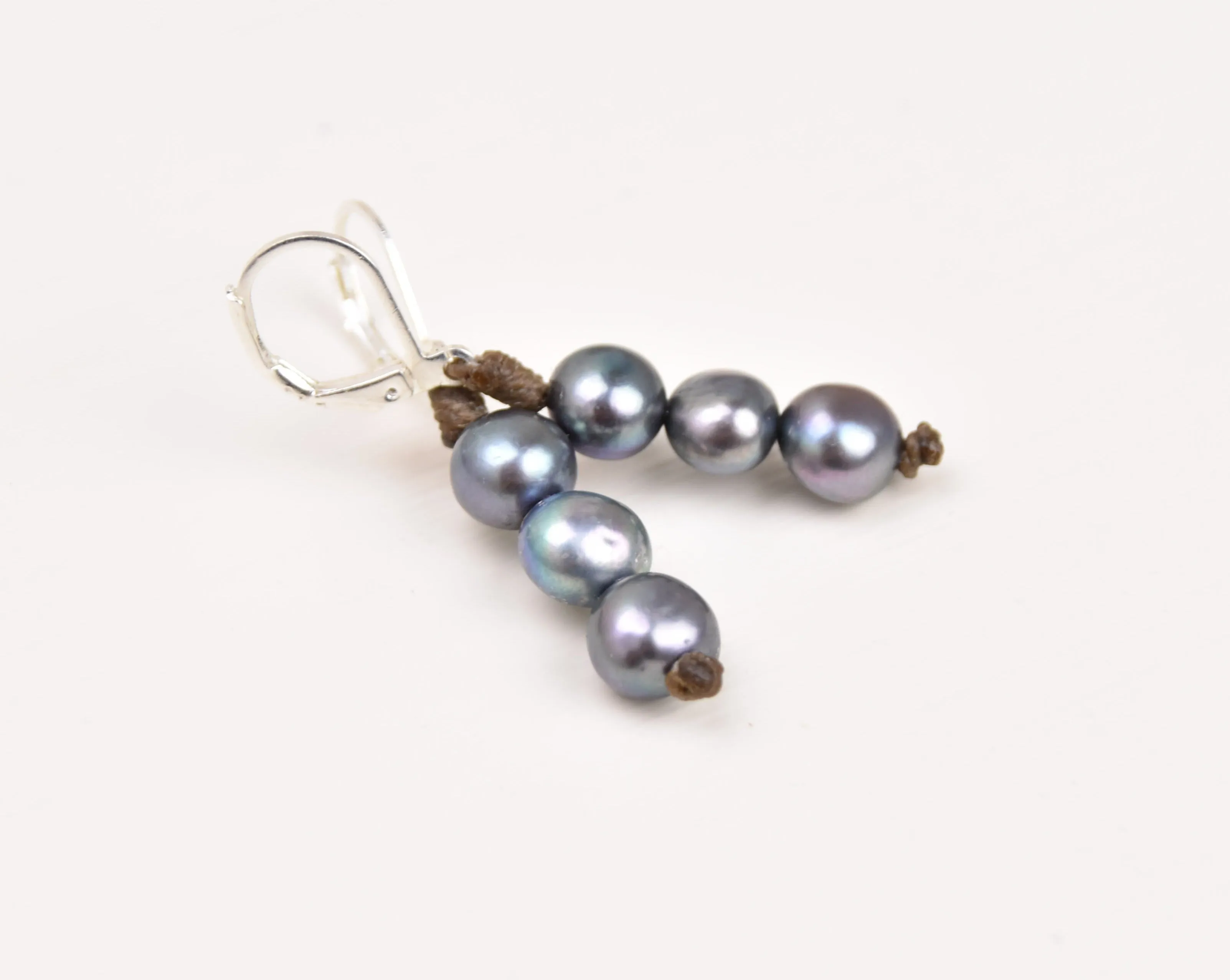 Weekender Pearl Earrings